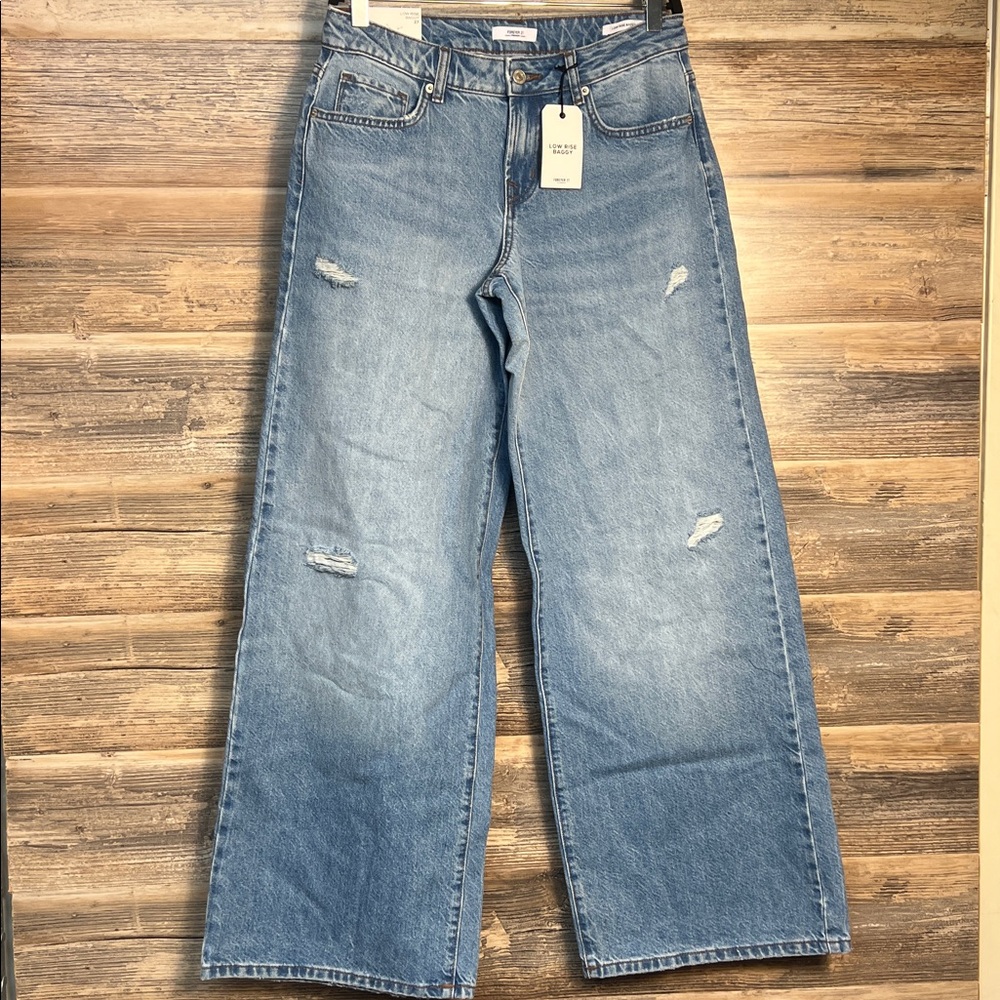 Forever 21 Women's Low Rise Distressed Baggy Jeans NWT